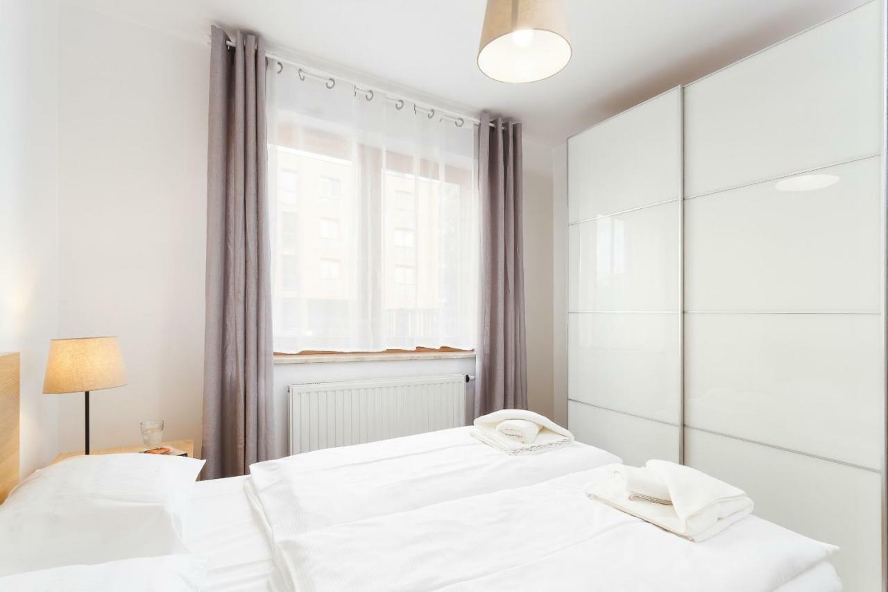 Apartments Claro II By Noclegi Renters คราคูฟ ภายนอก รูปภาพ